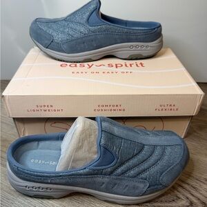 Easy Spirit Women's Traveltime Slip-On Mule Walking Sneakers size 8 Wide
